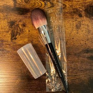 Sephora Collection PRO Featherweight Powder Brush # 91